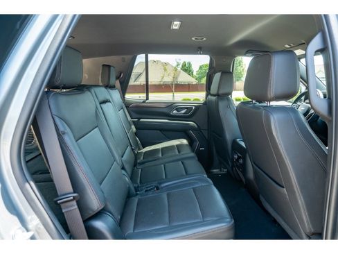Used 2023 Chevrolet Tahoe High Country AWD/4WD image 20