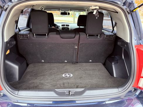 Used 2013 Scion xD image 11