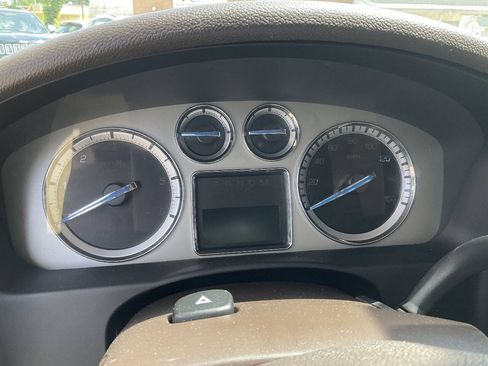 Used 2013 Cadillac Escalade EXT Premium AWD/4WD image 15