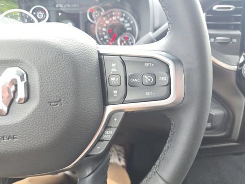 Certified 2025 RAM 2500 Big Horn AWD/4WD image 16