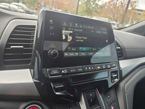 Used 2024 Honda Odyssey Sport image 28