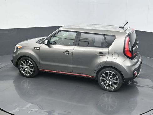 Used 2019 Kia Soul ! FWD image 15