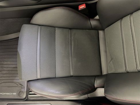 Used 2025 Porsche Cayenne GTS image 20