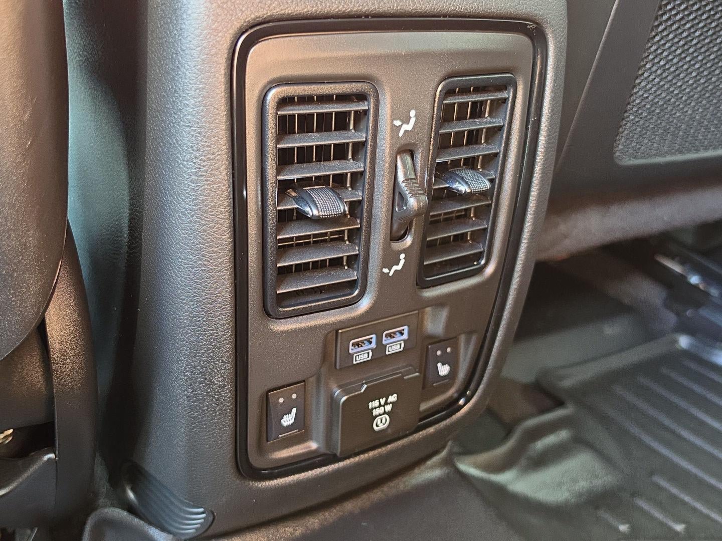 Used 2022 Dodge Durango R/T w/ Blacktop Package AWD/4WD image 22