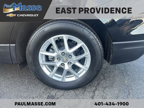 Used 2024 Chevrolet Equinox LT AWD/4WD image 8
