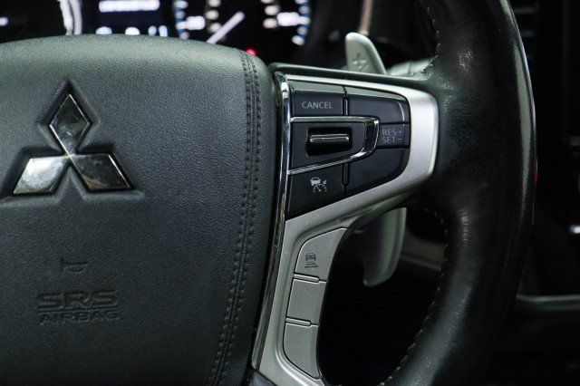 Used 2020 Mitsubishi Outlander GT AWD/4WD image 12