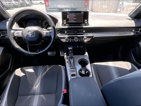 Used 2022 Honda Civic Sport image 10