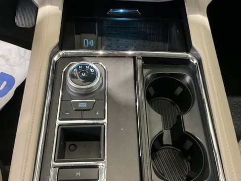 Used 2022 Ford Expedition Max Platinum image 21