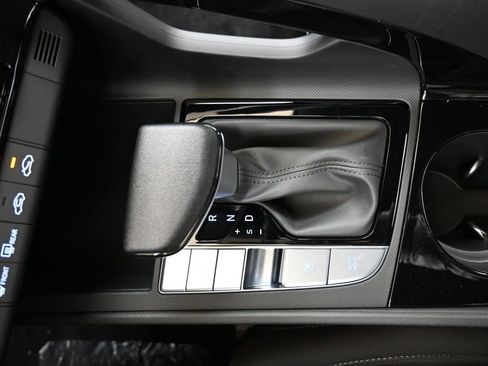 New 2026 Hyundai Elantra Blue image 34