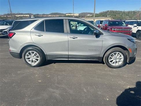 Used 2024 Chevrolet Equinox LT image 17