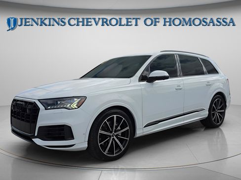 Used 2021 Audi Q7 3.0T Prestige w/ Prestige Package AWD/4WD image 10