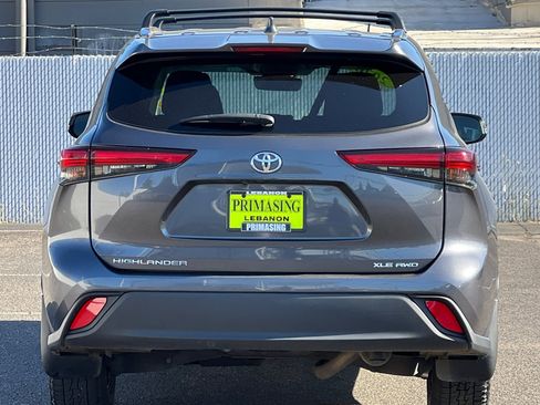 Used 2020 Toyota Highlander XLE image 5
