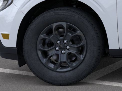 New 2025 Ford Maverick XLT w/ Equipment Group 302A AWD/4WD image 20