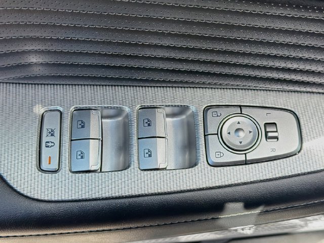 Used 2024 Hyundai Palisade Calligraphy FWD image 18