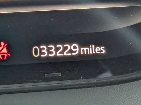 Used 2024 Land Rover Range Rover Sport SE image 30