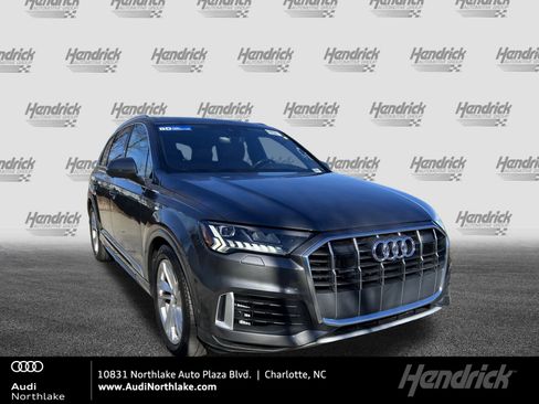 Used 2023 Audi Q7 3.0T Prestige w/ Prestige Package image 1