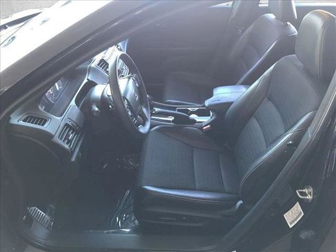 Used 2017 Honda Accord Sport image 16