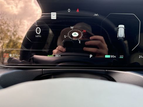 New 2026 Kia EV9 GT-Line image 31