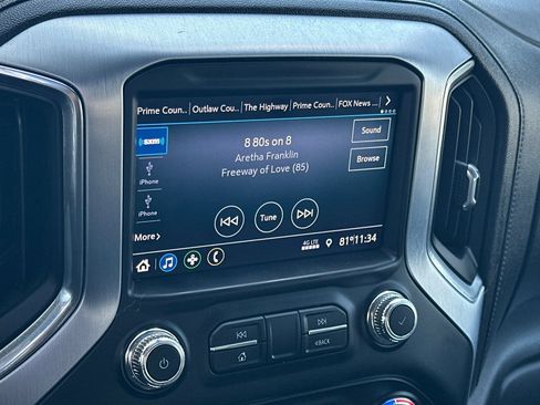 Used 2021 GMC Sierra 2500 SLE w/ SLE Convenience Package AWD/4WD image 17