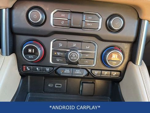 Used 2021 Chevrolet Tahoe Premier w/ Premium Package image 15