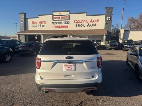 Used 2016 Ford Explorer XLT w/ Equipment Group 202A image 6