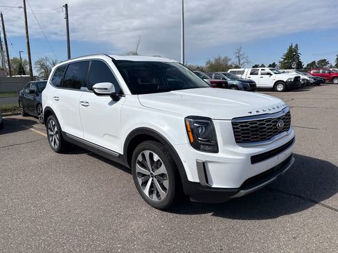 Used 2020 Kia Telluride S AWD/4WD image 4