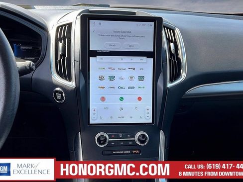 Used 2024 Ford Edge Titanium AWD/4WD image 13