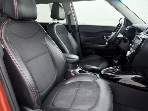 Used 2018 Kia Soul ! w/ Tech Package FWD image 19