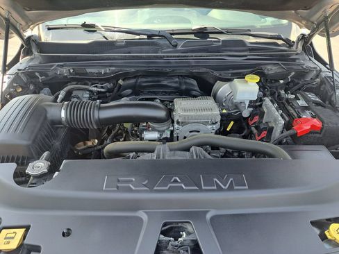 Used 2022 RAM 1500 Big Horn AWD/4WD image 35