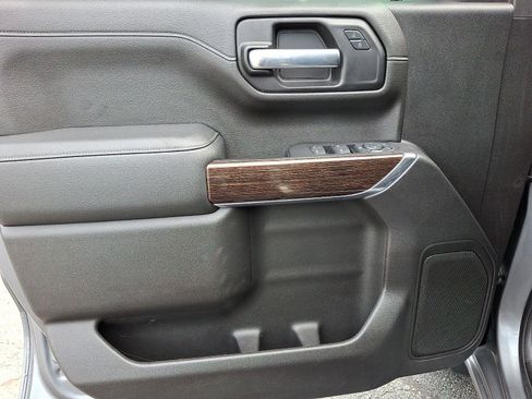 Used 2021 GMC Sierra 1500 Elevation image 13