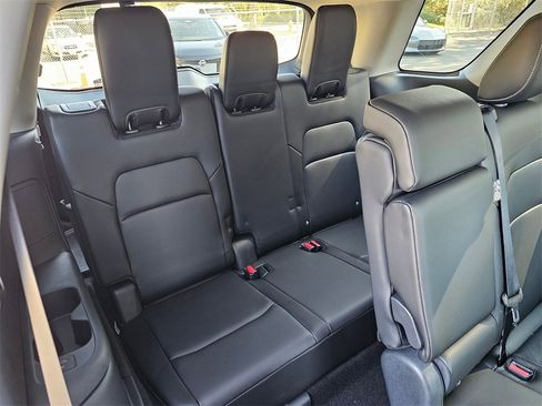 New 2025 Nissan Pathfinder SL w/ Cargo Package image 28