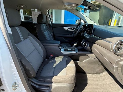 Certified 2023 Chevrolet Blazer LT image 30