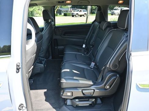 Used 2023 Honda Odyssey Elite image 25