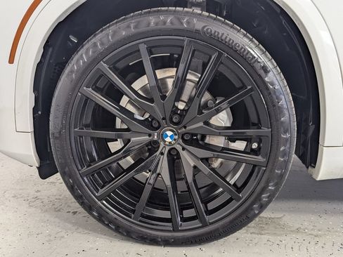 Used 2023 BMW X5 sDrive40i w/ M Sport Package RWD image 8