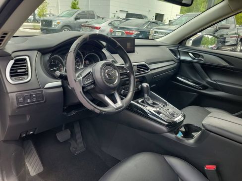 Used 2021 MAZDA CX-9 Touring w/ Touring Premium Package FWD image 12