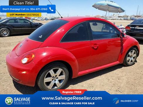 Used 2006 Volkswagen Beetle Coupe w/ Package 1 FWD image 4