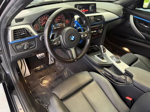 Used 2018 BMW 340i xDrive Sedan AWD/4WD image 15