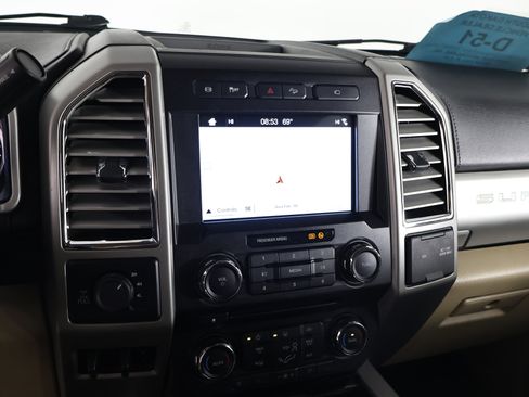 Used 2017 Ford F250 Lariat w/ Lariat Value Package image 32