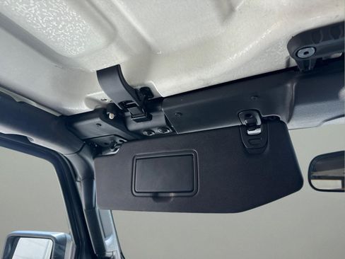 Used 2021 Jeep Wrangler Unlimited Sport AWD/4WD image 31