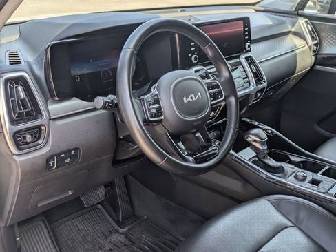 Used 2023 Kia Sorento SX FWD image 32