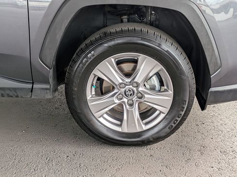 Certified 2025 Toyota RAV4 XLE AWD/4WD image 7