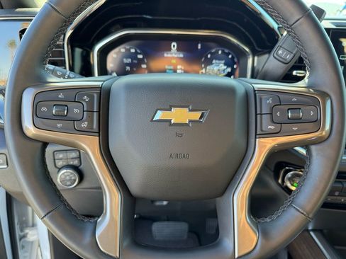Used 2024 Chevrolet Silverado 3500 High Country w/ High Country Premium Package image 25