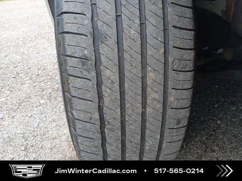 Certified 2023 Cadillac XT5 Premium Luxury AWD/4WD image 15