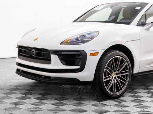New 2026 Porsche Macan S image 37