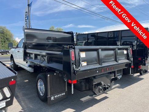 New 2024 RAM 3500 Tradesman w/ Chrome Appearance Group image 11