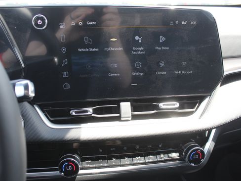 New 2026 Chevrolet Equinox LT w/ Convenience Package II FWD image 12