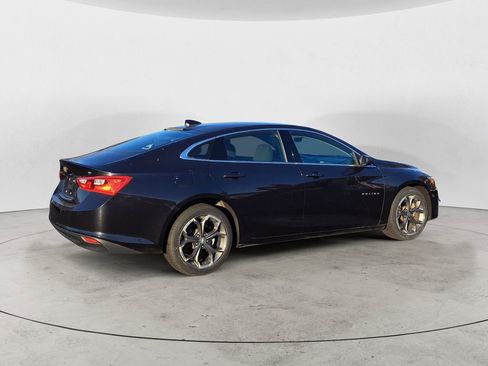 Used 2023 Chevrolet Malibu LT image 3