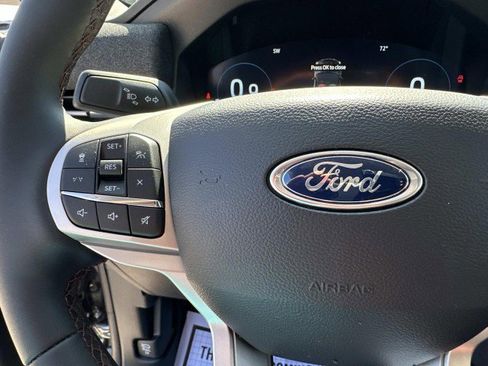 New 2026 Ford Explorer Active RWD image 24