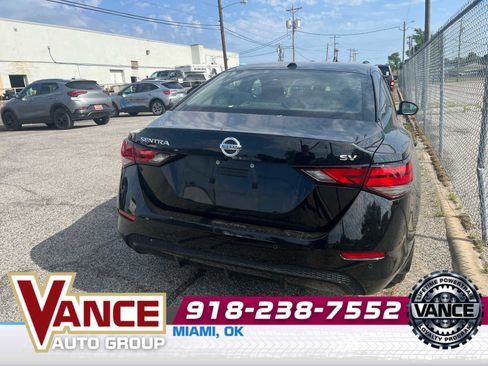 Used 2023 Nissan Sentra SV w/ All-Weather Package FWD image 4