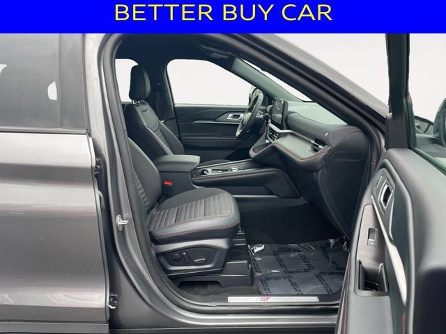 New 2026 Ford Explorer ST-Line w/ ST-Line Street Pack AWD/4WD image 15